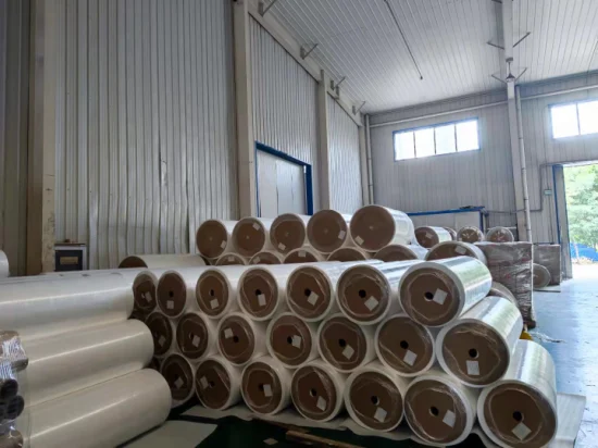 China Factory Supply Medizinischer Schutzoverall, Stoff, nicht gewebt, wasserdicht, laminiert